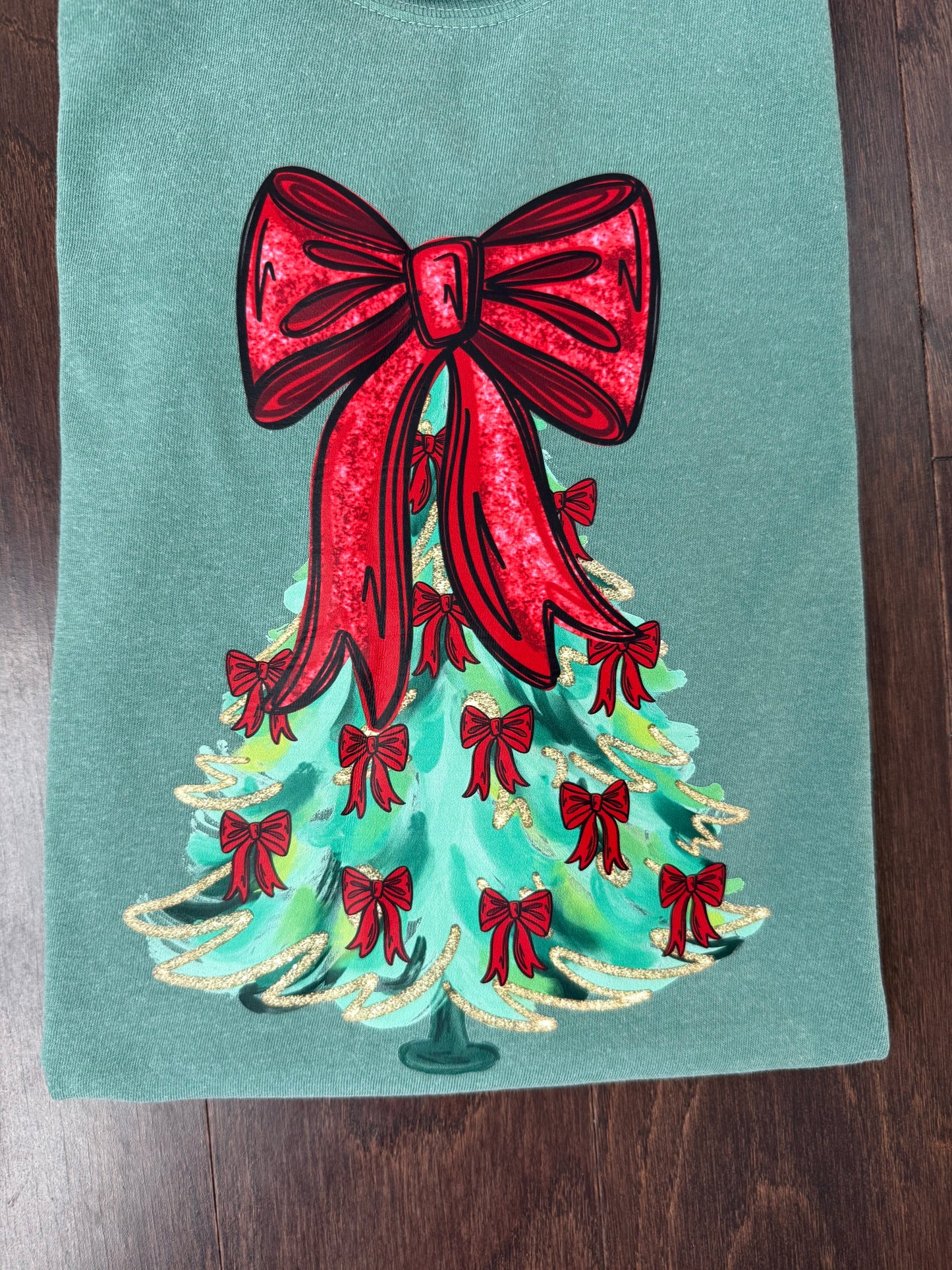 Red Bow Christmas Tree Shirt *faux glitter*